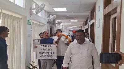 ସ୍ୱାସ୍ଥ୍ୟମନ୍ତ୍ରୀଙ୍କ ଇସ୍ତଫା ଦାବି କରି ବିରୋଧୀଙ୍କ ହୋହଲ୍ଲା , ସାଢ଼େ ୧୧ଟା ଯାଏଁ ଗୃହ ମୁଲତବି