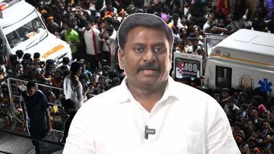 நானும் ரவுடி தாங்க.. செல்போனை ஸ்விட்ச் ஆஃப் செய்து எஸ்கேப்பான ராஜ்மோகன்! ஆனால்.. அங்க தான் ட்விஸ்டே!
