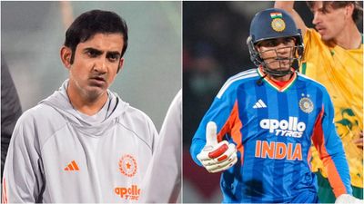  இதுதான் கம்பீரின் அதிகாரம்.. கைவிரித்த பிசிசிஐ.. 2027 உலகக்கோப்பை வரை இந்திய அணி இப்படிதான்!