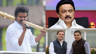 மும்மூர்த்திகளும் விஜய் பக்கம் ஐக்கியம்.. ராகுலின் 3 மூளைகளும் தவெகவுடன் நெருக்கம்.. ஷாக்கான திமுக?