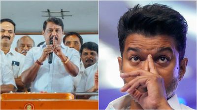 தவெக சார்பாக போட்டியிடும் 10 வேட்பாளர்கள்.. விஜய்யால் தொடர்ந்து சொல்ல முடியுமா? சவால்விட்ட நயினார்!