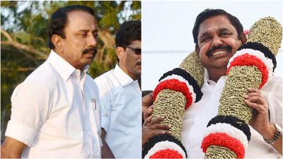 செங்கோட்டையனுக்கு அதிர்ச்சி கொடுத்த எடப்பாடி.. கோபியில் 75 நிர்வாகிகளை தூக்கிய அதிமுக.. செம ஷாக்