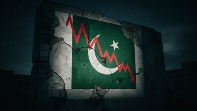 கொஞ்சம் மிஸ்ஸானாலும் திவால்! வேறு வழியில்லாமல் பாகிஸ்தான் எடுத்த முடிவு.. அதிர்ச்சியில் பொதுமக்கள்