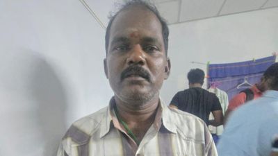 அள்ள அள்ள தங்கம்.. பூட்டை உடைக்காமலேயே திருட்டு.. கோவையில் போலீஸாரையே அலறவிட்ட திருடன்