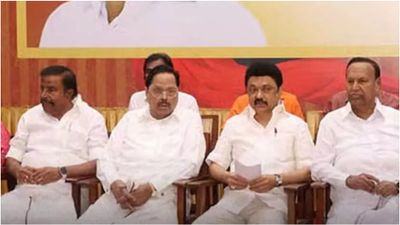 திமுக மாவட்ட செயலாளர்கள் கூட்டம்.. தேதி குறித்த முதல்வர் ஸ்டாலின்.. துரைமுருகன் வெளியிட்ட அறிவிப்பு!