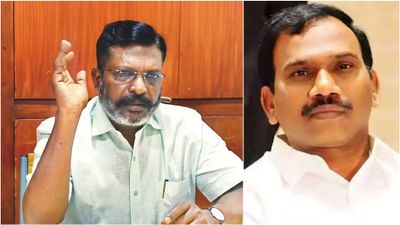 ஆ.ராசாவை ஆர்எஸ்எஸ் கைக்கூலி என.. விமர்சித்த விசிகவினர்! கூட்டணியில் திடீரென குழப்பம்?