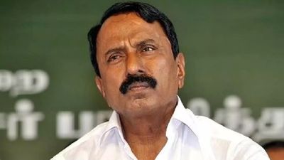 படிச்சு படிச்சு சொன்னோமே.. திமுகவ ஃபாலோ பண்ண சொல்லி! செங்கோட்டையனிடம் புலம்பிய சிஷ்யக் கோடிகள்!