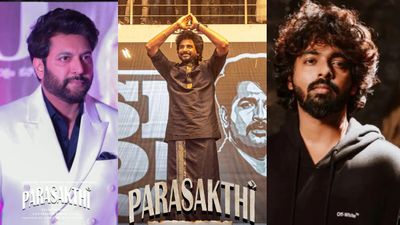 பராசக்தி மேடையில் விஜய் பற்றி பேசிய ஜிவி பிரகாஷ்.. ரவி மோகனின் பதிலடி! சிவகார்த்திகேயனின் உண்மை உடைந்தது