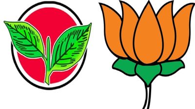 அதிமுகவை அசிங்கப்படுத்திய பாஜக.. ஆண்ட கட்சிக்கு இவ்வளவு தான் சீட்டா? வயிற்றெரிச்சலில் ர.ரத்தங்கள்! 