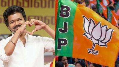 பாஜவுக்கு தவெக பச்சைக் கொடி! கூட்டணி கன்பாஃர்மா? ஒரே குரலாய் ஒலித்த மா.செ.க்கள்! ஆனாலும் ட்விஸ்ட்! 