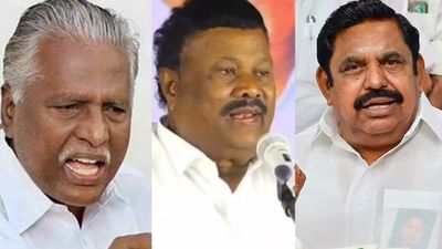 அதிமுக கூட்டணியில் யார் யாருக்கு எத்தனை இடம்? கூட்டணி கட்சிகளுடன் பேச குழு அமைத்த எடப்பாடி