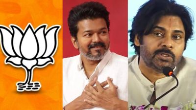 விஜய்யிடம் நான் பேசினேனா? அவரை பார்த்தே 20 வருஷம் ஆகுது.. போட்டு உடைத்த பவன் கல்யாண்