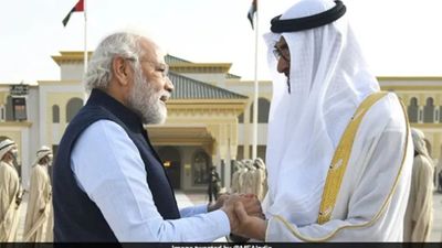 ஈரான் - அமெரிக்கா போருக்கு நடுவே.. யுஏஇ அதிபருடன் பிரதமர் மோடி பேச்சு.. ஆலோசித்தது என்ன?