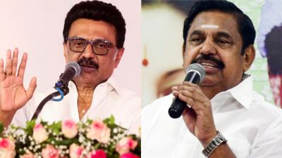 அதிமுகவுக்கு முன் தொகுதி பங்கீட்டை முடித்த திமுக.. அடித்து ஆடும் ஸ்டாலின்.. அமைதி காக்கும் எடப்பாடி!