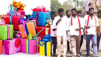 100 ரூபாய் பத்திரம்.. வீட்டு உபயோக பொருள் முதல் ரேஷன் கார்டு வரை! புதுச்சேரியை ஆக்கிரமித்த பரிசு மழை