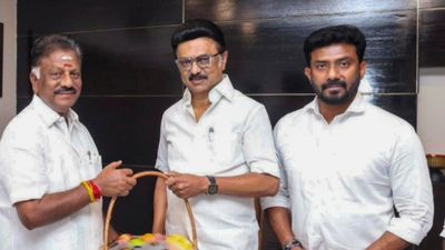 ‘என்ன ஓபிஎஸ் எவ்வளவு செலவு செய்வீங்க’.. நேர்காணலுக்கு தயாரான ஸ்டாலின்.. பரபரக்கும் போடிநாயக்கனூர்