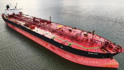 சீனாவுக்கு சென்ற கப்பல் திடீர் 