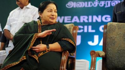 தமிழகத்தில் ரெக்கார்டு பிரேக்கிங் தேர்தல் எது? சப்தமில்லாத சாதித்த ஜெயலலிதா!