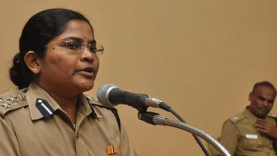 IPS Transfer: உளவுத்துறை டிஜிபியாக பாலநாகதேவி நியமனம்.. 2 ஐபிஎஸ் அதிகாரிகளுக்கு கூடுதல் பொறுப்பு!