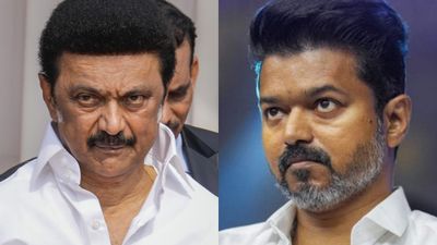 இத்தோடு விஜய் அரசியல் முடியனும்.. திமுக தீவிரம்.. காங்கிரசிடம் இறங்கிப் போய் கூட்டணி வைத்த ரகசியம்