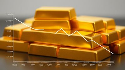 தங்க மார்க்கெட் தலைகீழாக நடக்குது? பரபரவென விற்றுத் தள்ளும் பிசினஸ் மேக்னட்ஸ்! ஓ.. இது தான் காரணமா?