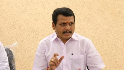 கரூர் கூட்ட நெரிசல்! திட்டமிட்டப்பட் சதியா? செந்தில் பாலாஜியிடம் பல மணி நேரம் தொடர்ந்த சிபிஐ விசாரணை