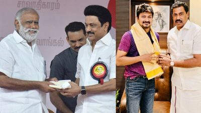 அட.. இதை கவனிச்சீங்களா? தமிழகத்திலேயே 2 குடும்பம் மட்டும்தான்! திமுகவில் களமிறங்கும் தந்தை - மகன்கள்