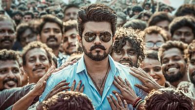 ‘ஜன நாயகன்’ சென்சார் சிக்கல் தொடர்கிறது… படம் பார்க்க ரிவைசிங் கமிட்டியே வராலையாம்! விஜய்க்கு ஷாக்!