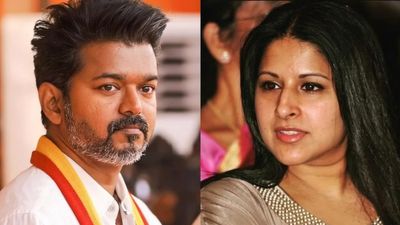 விஜய் குடுமி சங்கீதா கையில்.. தேர்தலிலேயே நிற்க முடியாது? எலக்சன் நேரத்தில் எதிர்பாரா ட்விஸ்ட்! பரபர