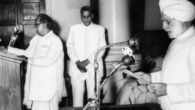 தமிழ்நாட்டில் காங்கிரஸுக்கு முற்றுப்புள்ளி வைத்த நாள்.. 59 ஆண்டுகள் முன் அண்ணா ஆட்சிக்கு வந்த வரலாறு