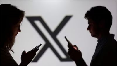 இந்தியா உட்பட.. உலகம் முழுவதும் x தளம் முடங்கியது! கோடிக்கணக்கான பயனர்கள் தவிப்பு! 