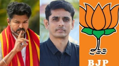 டெல்லி டார்கெட்டில் ஜான் ஆரோக்கியசாமி.. தவெகவை வளைக்க பாஜக புதிய திட்டம்