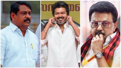 கன்னியாகுமரியில் 6 தொகுதிகள் நிலவரம் என்ன? 5ல் முந்தும் திமுக கூட்டணி.. விஜய்யால் பாஜகவுக்கு சேதாரம்