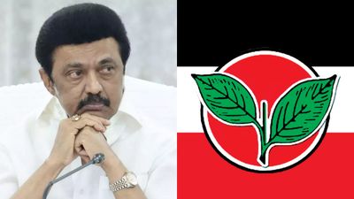 “2 மேடைகளில் எது தமிழ்நாட்டுக்கான மேடை?” அதிமுக தலைவர்களின் பேச்சுக்கு ஸ்டாலின் காட்டிய ரியாக்‌ஷன்!