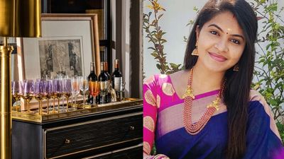 வீட்டிற்குள் பார் செட்டப் வைத்திருக்கும் சீரியல் நடிகை ரட்சிதா மகாலட்சுமி.. காரணத்தை கேட்டு கடுப்பான ரசிகர்கள்!