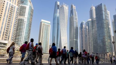 காலியான வீதிகள்.. விழி பிதுங்கும் தொழிலதிபர்கள்.. ஆள் இல்லாத