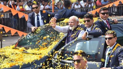 திருச்சியில் என்டிஏ கூட்டணி பொதுக்கூட்டம்.. ரோடு ஷோ நடத்தும் மோடி.. 5 புதிய ரயில் சேவைகள் தொடக்கம்! 