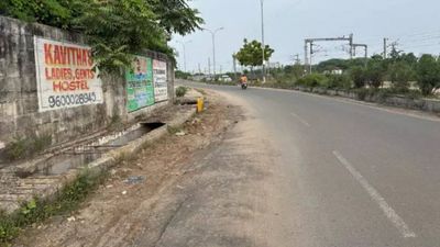 எப்படி எல்லாம் யோசிக்கிறாங்க.. வேளச்சேரி பக்கம் போறீங்களா? தடம் தெரியாமல் மாறுது.. அசரப்போறீங்க! 