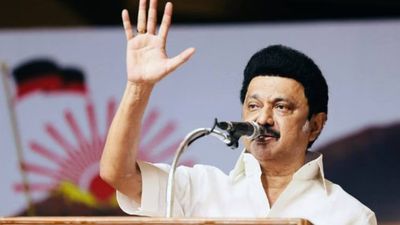 தலைநகர் சென்னையை மொத்தமாக அள்ள திமுக பிளான்.. 15 தொகுதிகளில் நேரடி போட்டி! 1ல் காங்கிரஸ்!