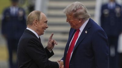 முரண்டு பிடிக்கும் டிரம்ப்.. எதிர்பாராத நேரத்தில் அமெரிக்காவுக்கு ரஷ்யா அனுப்பிய டீல்? என்ன மேட்டர்