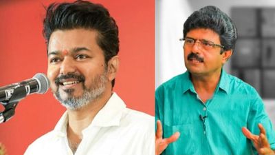 “கொள்கை எதிரியுடன் கூட்டணி… அரசியல் விப*சாரம்”! மனைவியை வெறுப்பேற்ற.. விஜய்க்கு பிஸ்மியின் குத்து போஸ்ட்