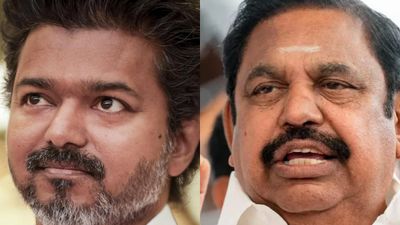 விஜய் உடன் கூட்டணிக்கு தயாராகும் அதிமுக? எக்ஸிட் போல் முடிவால் ரூட்டை மாற்றும் எடப்பாடி! புது தகவல்