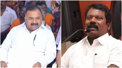 காங்கிரஸ் வேட்பாளர் தேர்வில் அதிருப்தி.. தேர்தல் பொறுப்பில் இருந்து விலகிய மாணிக்கம் தாகூர்!