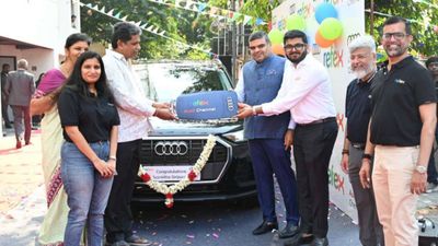 Chennai: இந்த மனசு யாருக்கு வரும்.. ஊழியர்களுக்கு Audi கார் கொடுத்து அழகு பார்க்கும் சிஇஓ தினேஷ்!