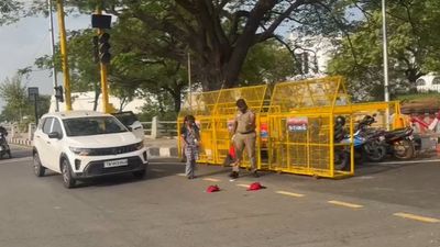 சென்னை தலைமைச் செயலகத்தை அதிரவைத்த காவலர் கோதண்டபாணி.. என்ன நடந்தது?