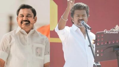 போகிற இடமெல்லாம்.. அஜித் போட்டோவை தூக்கிட்டு போகும் எடப்பாடி.. விஜய்க்கு கவுண்டரா? ஆனால்...!