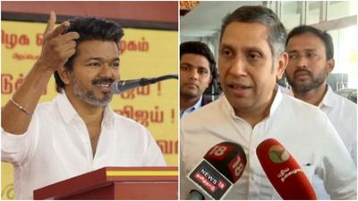 Praveen: காங்கிரஸ் தலைமை அனுமதியுடனே விஜய்யை சந்தித்தேன்! வெடிகுண்டு வீசிய பிரவீன் சக்கரவர்த்தி! 