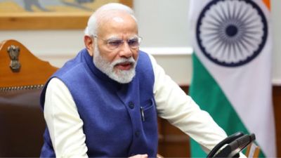 அதிருப்திக்கு நடுவே.. திடீரென தமிழகம் மீது போகஸை திருப்பிய மோடி! நாளை முக்கிய மீட்டிங்.. பின்னணி