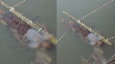 பாம்பு கடித்த சிறுவனை கங்கையில் 12 மணி நேரம் மிதக்க விட்டு.. உற்று பார்த்த பெற்றோர்! அதிசயம் நடந்ததா