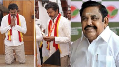 தேவாலயத்தில் முட்டிப் போட்டு நடந்து பிரார்த்தனை! திருச்சியில் விஜய்யின் மூவ்.. குஷியில் அதிமுக! ஏன்? 